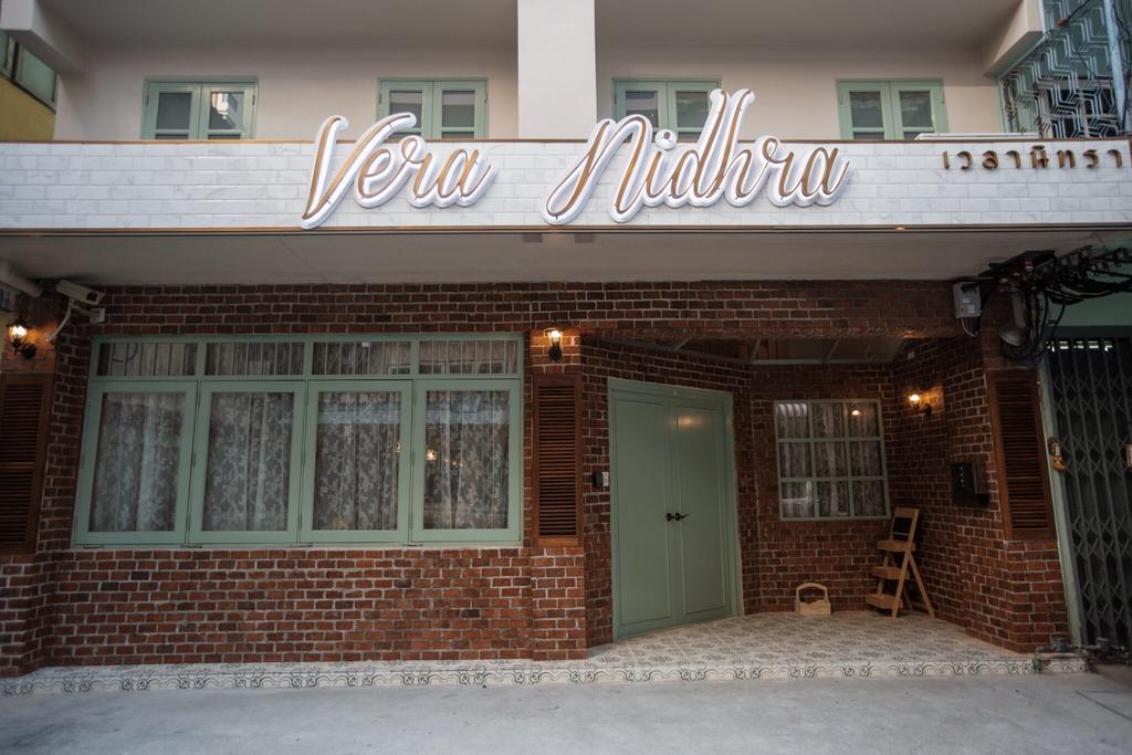 בנגקוק Vera Nidhra - Self Check-In After 6Pm מראה חיצוני תמונה