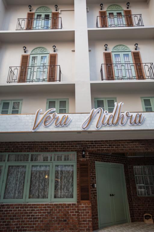בנגקוק Vera Nidhra - Self Check-In After 6Pm מראה חיצוני תמונה